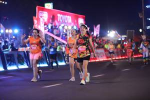 BIB: 27146, 68220, 112
                            <button type="button" onclick="openModal(20718888)" class="btn btn-primary btn-sm float-right btn-popup" data-toggle="modal" data-target=".modal-high-quality">
                        <i class="fas fa-shopping-cart"></i> Add to Cart
                    </button>
                                            <button type="button" onclick="isThisMe(20718888, true)" class="btn btn-success btn-sm float-right btn-popup btn-isme hidden" data-toggle="tooltip" data-placement="bottom" title="นี่คือรูปของคุณใช่ไหม คลิกที่นี่เพื่อเอาเข้าอัลบั้ม">
                        <i class="fas fa-plus"></i> Add to album
                    </button>
                    <button type="button" onclick="isThisMe(20718888, false)" class="btn btn-warning btn-sm float-right btn-popup btn-isnotme hidden">
                        <i class="fas fa-ban"></i> Remove from album
                    </button>